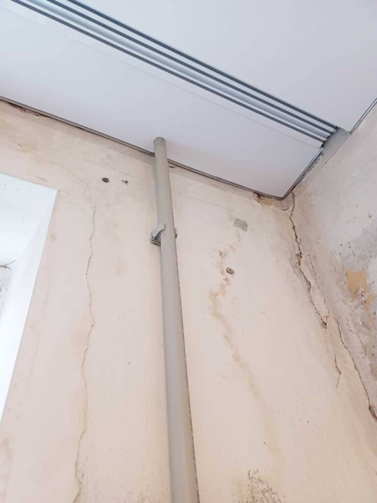 Карниз для натяжної стелі